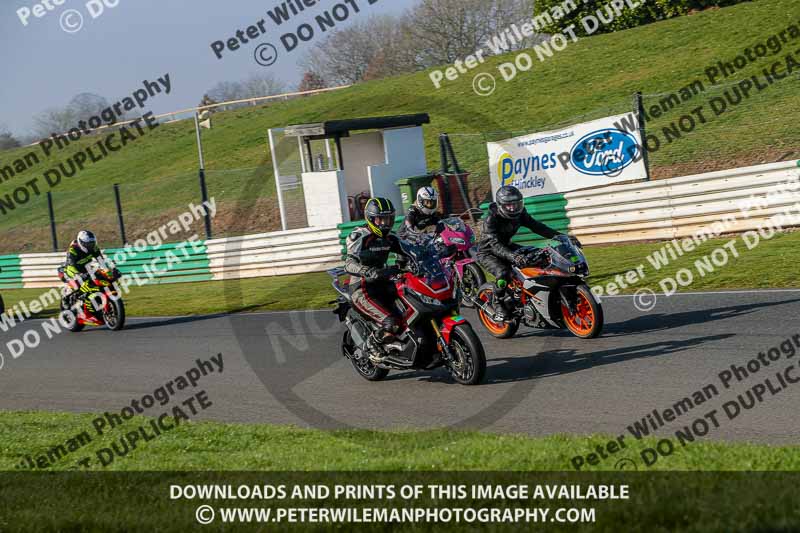 PJM Wedding Photography;enduro digital images;event digital images;eventdigitalimages;mallory park;mallory park photographs;mallory park trackday;mallory park trackday photographs;no limits trackdays;peter wileman photography;racing digital images;trackday digital images;trackday photos